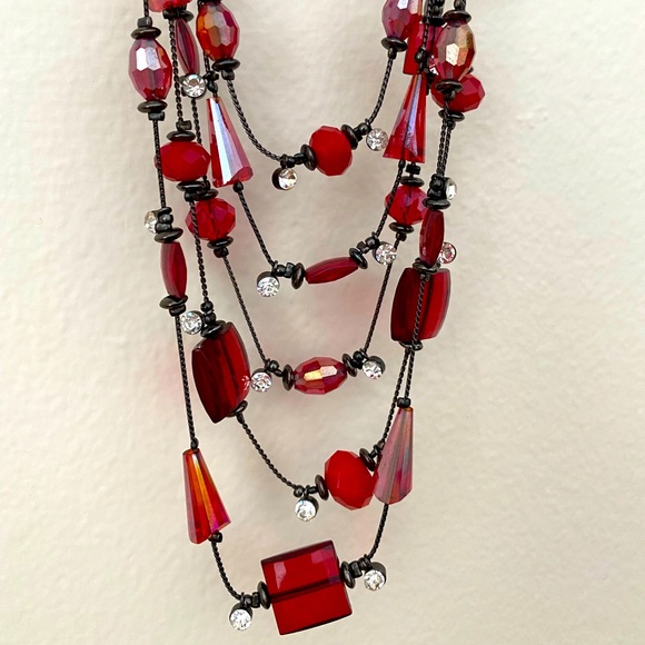 Red beaded 5 layer necklace & matching earrings with white crystal accents - Picture 1 of 2